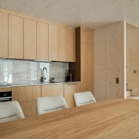 Alpstuga Borderlake One Ruka